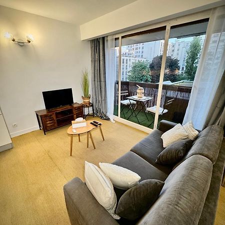 Appartement Avec Piscine Paris Exteriör bild