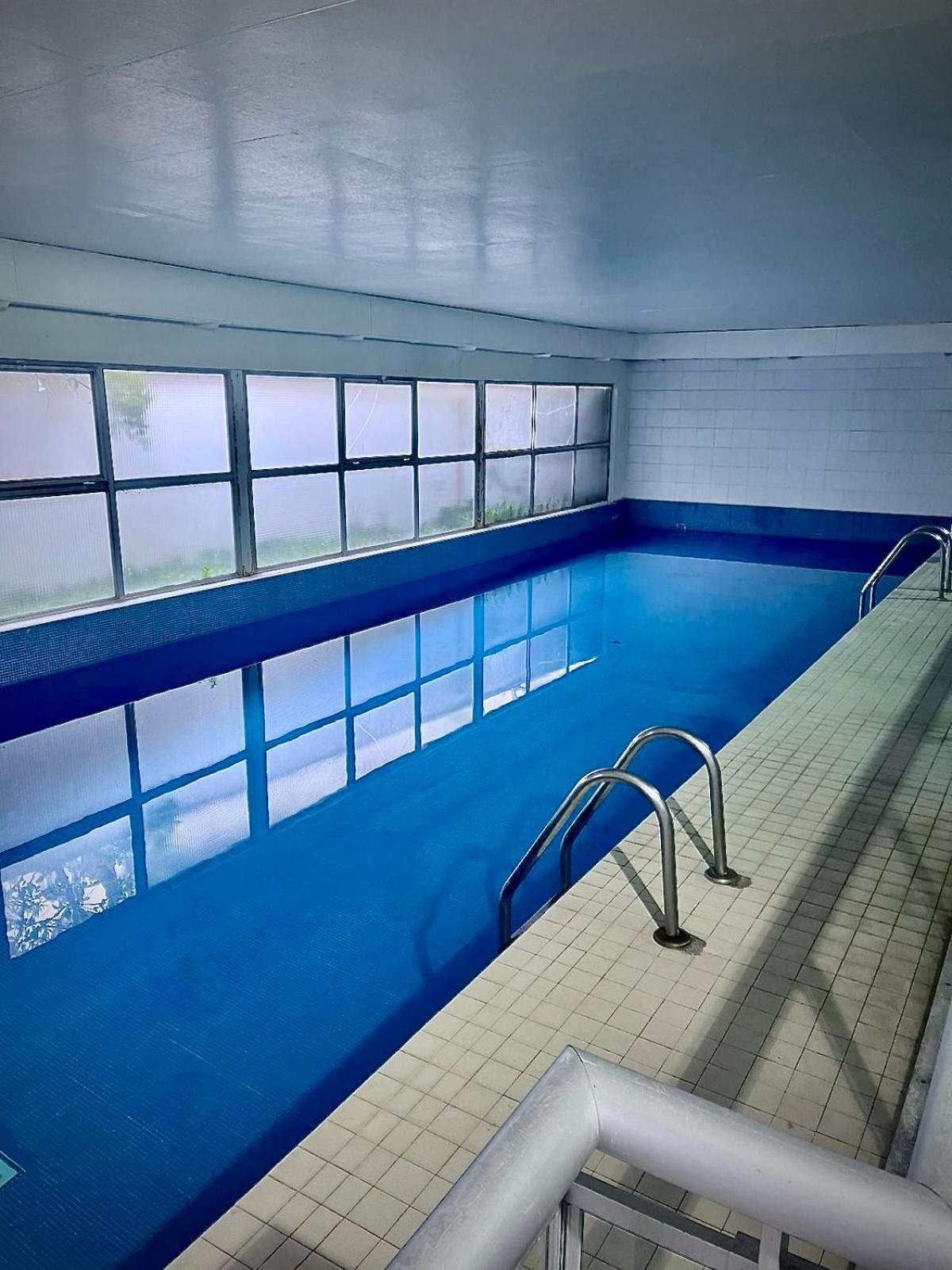 Appartement Avec Piscine Paris Exteriör bild